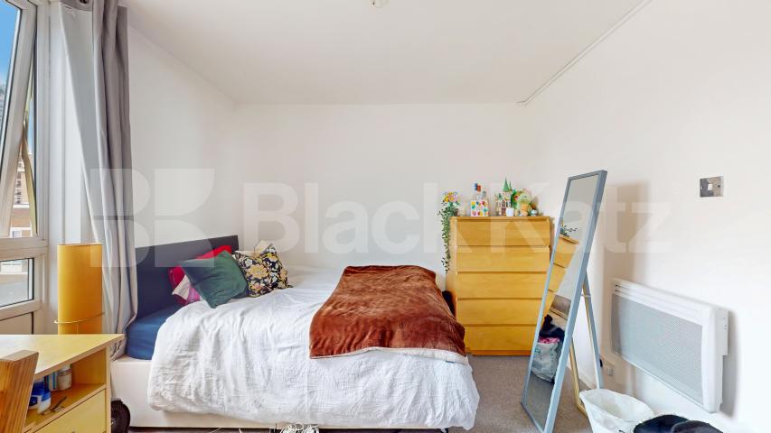 Spacious split level 3 bed mins to tube and Regents Park  Salisbury Street, Marylebone